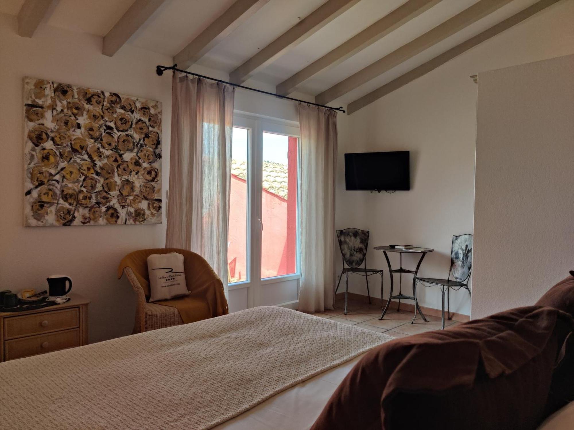 Le Roc E Fiori Hotel - Teritoria Порто-Векио Екстериор снимка